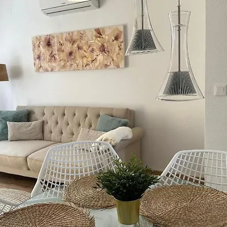 Residencia Simona شقة